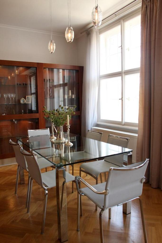 Spacious Elegance In The Heart Of Old Town Praha Eksteriør bilde