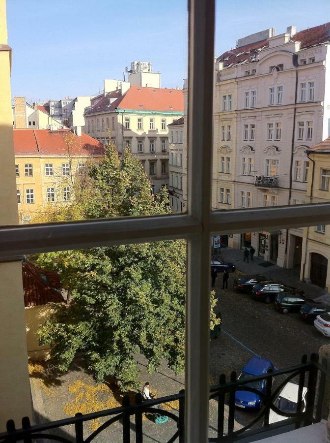 Spacious Elegance In The Heart Of Old Town Praha Eksteriør bilde