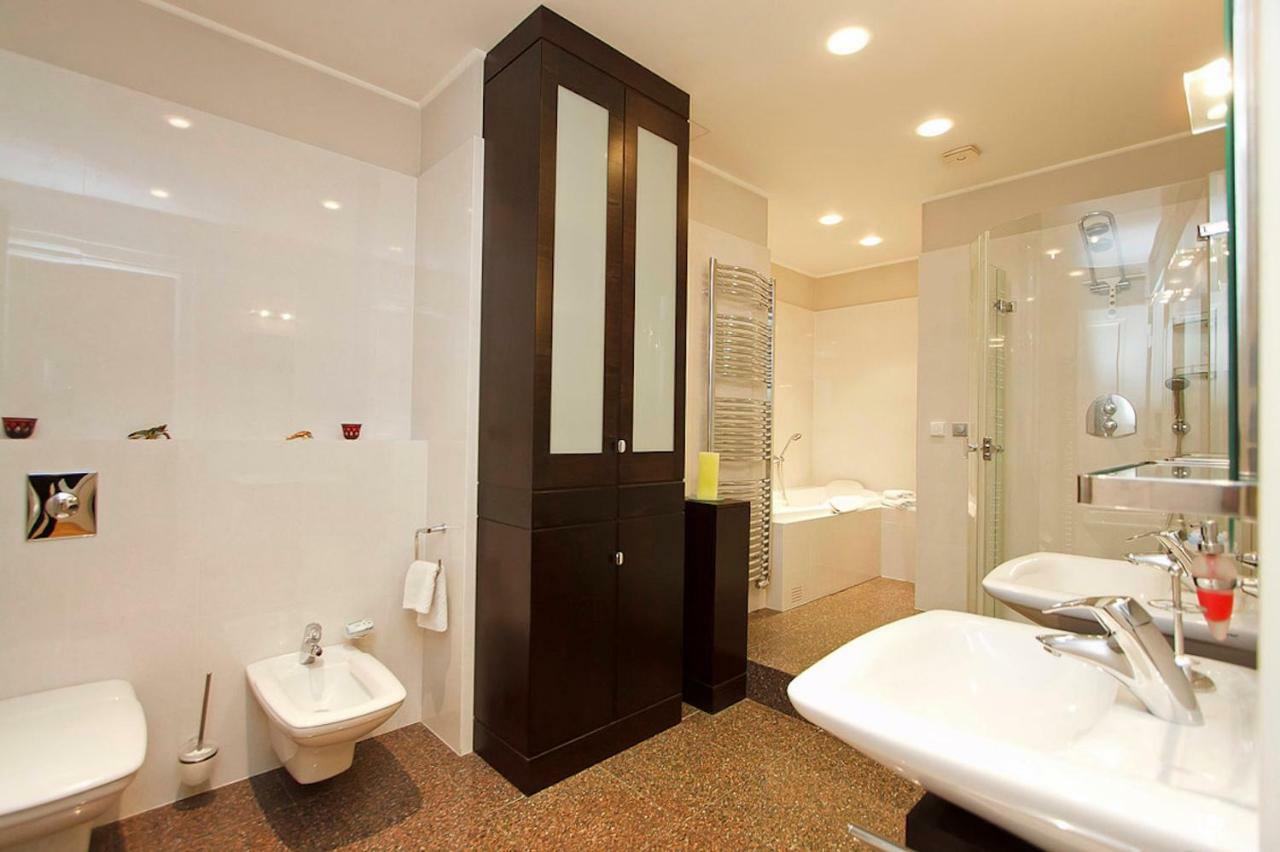 Spacious Elegance In The Heart Of Old Town Praha Eksteriør bilde